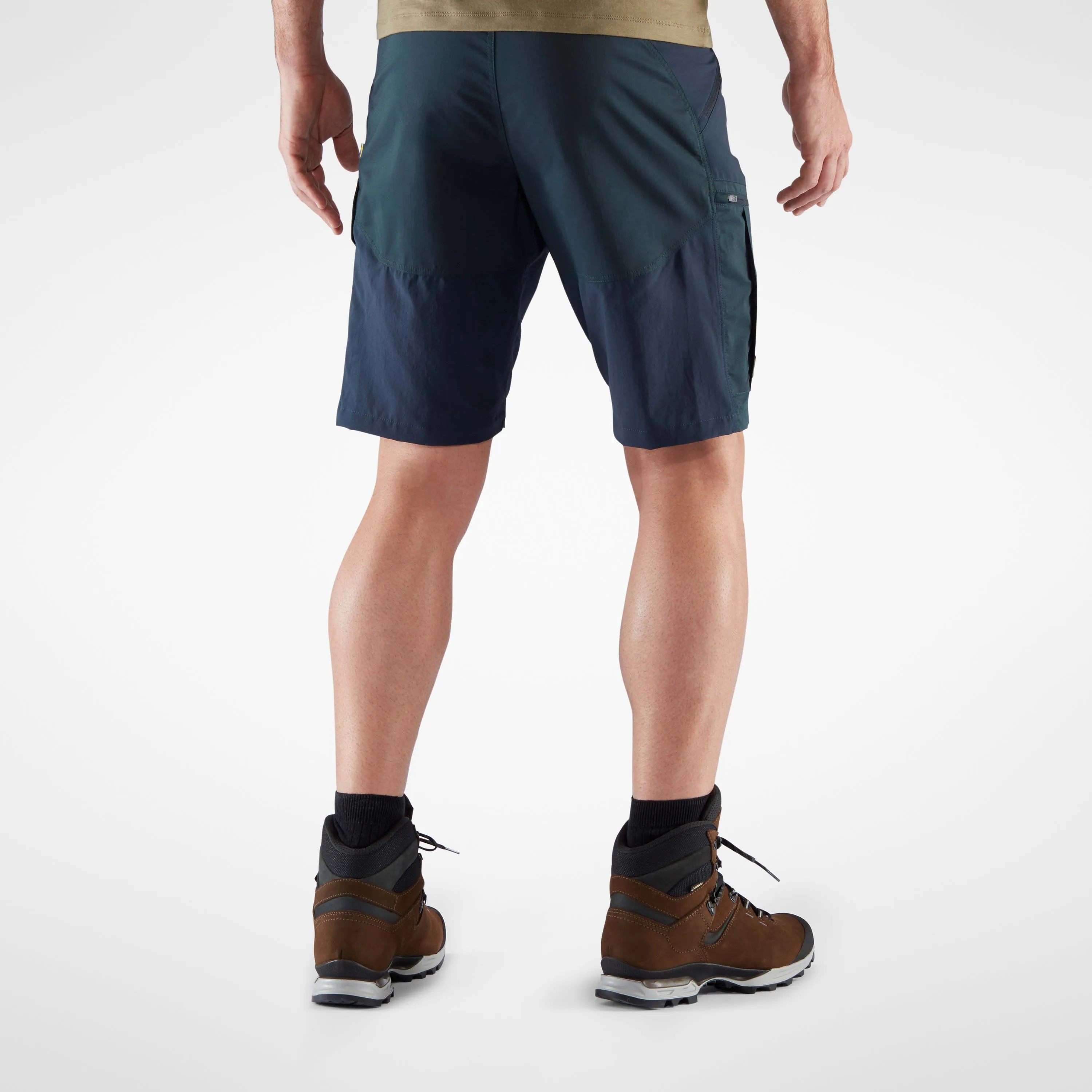 Fjällräven Men&#x27;s Abisko Midsummer Shorts Shark Grey/Super Grey | Buy Fjällräven Men&#x27;s Abisko Midsummer Shorts Shark Grey/Super Grey here | Outnorth