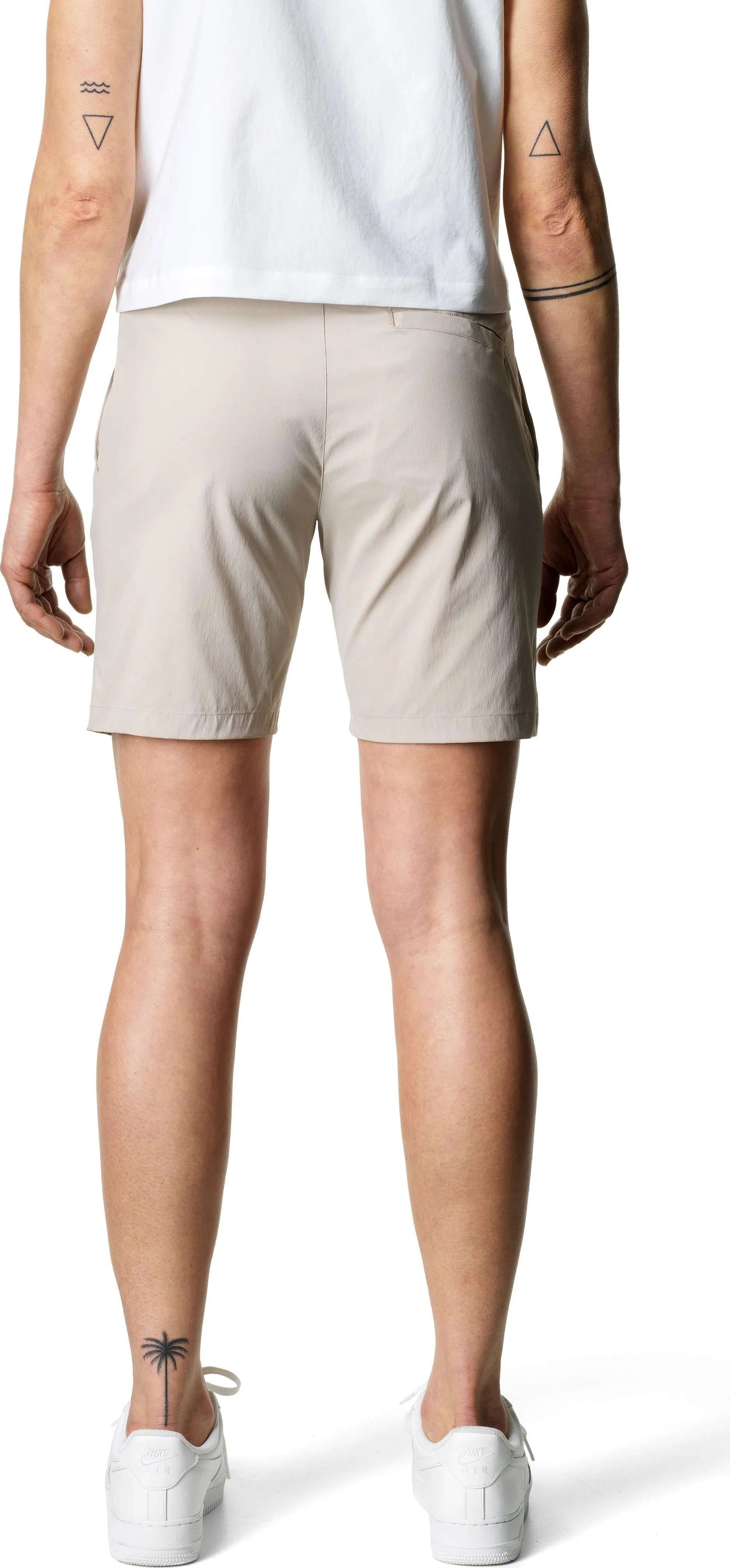 Houdini Women&#x27;s Wadi Shorts Sandstorm | Buy Houdini Women&#x27;s Wadi Shorts Sandstorm here | Outnorth